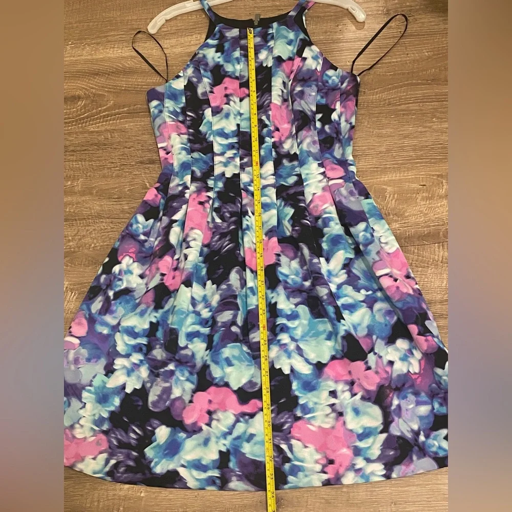 Vince Camuto Floral Sleeveless fit and flair dress. - Picture 8 of 10